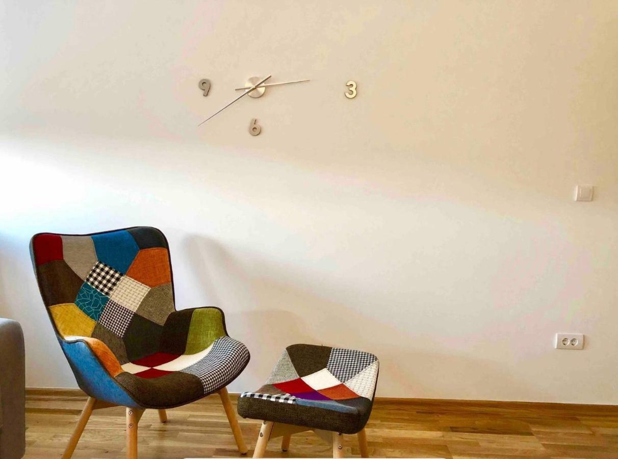 Uptown Mili Apartamento Belgrado Exterior foto